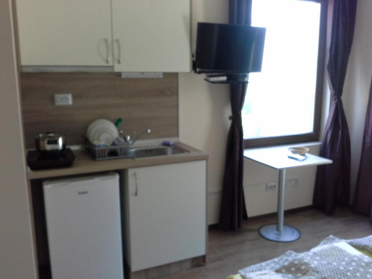 Flora Beach Apartaments Burgas Exterior photo