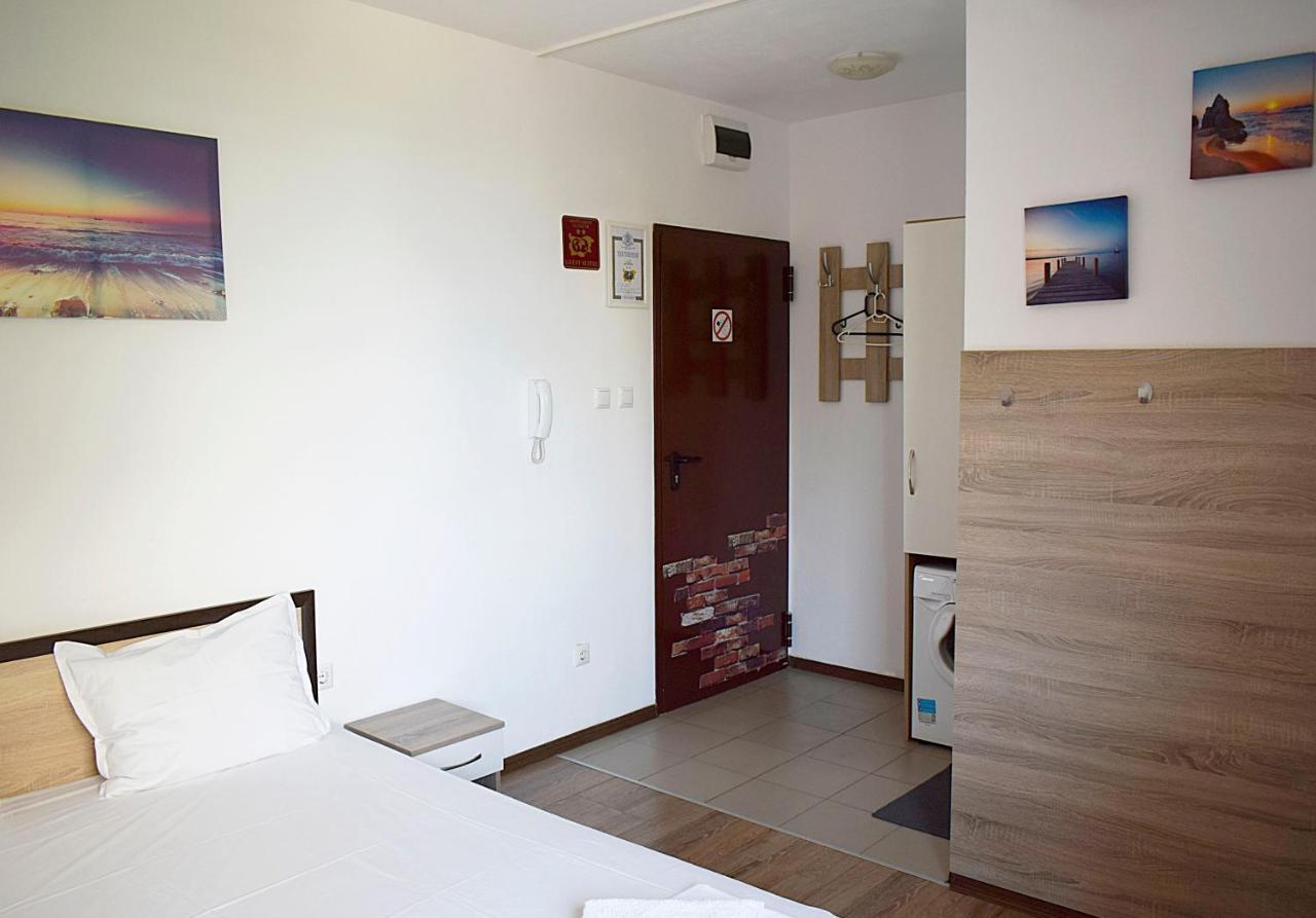 Flora Beach Apartaments Burgas Exterior photo