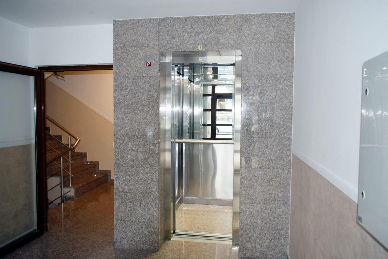 Flora Beach Apartaments Burgas Exterior photo